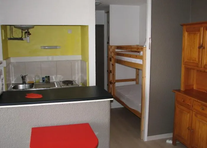 Avec Terrasse Et Parking, - Fr-1-833-29 דירה