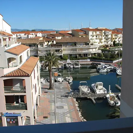 Avec Terrasse Et Parking, - Fr-1-833-29 Apartmán *